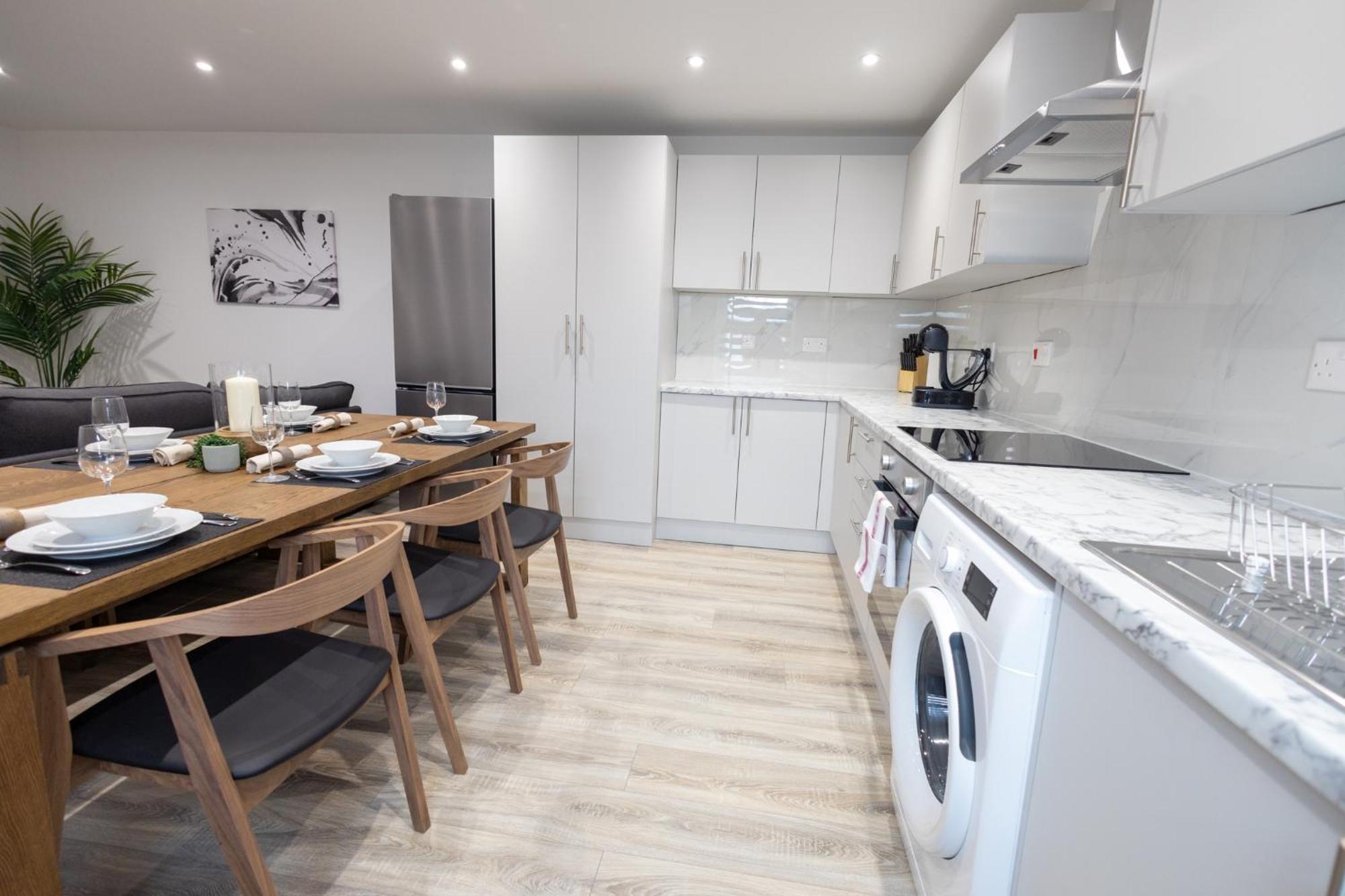 Contemporary 3Br Flat In Watford Apartamento Watford  Exterior foto